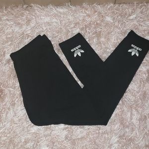Adidas leggings